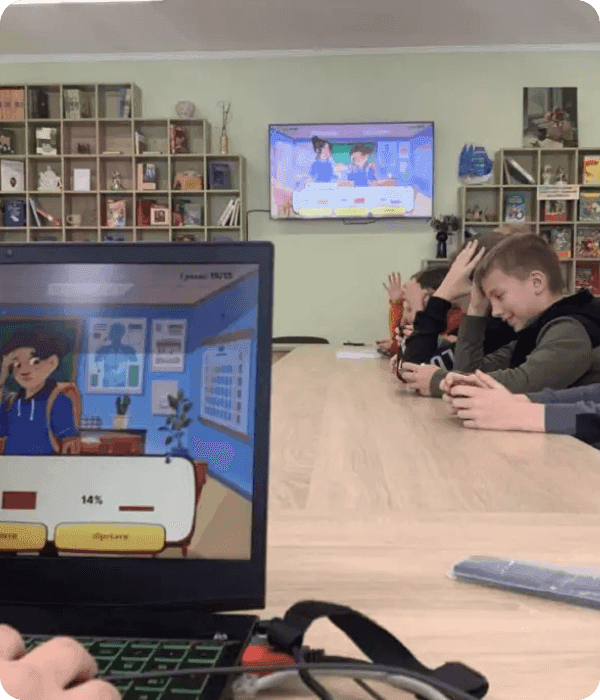 NGO «Et cetera» developed a game that will help teenagers resist violence